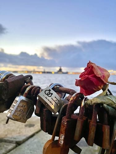 Engraved Padlock Personalised Love Lock Padlock with Key Personalised Gifts for Couples Lover Anniversary Wedding Gifts Love Lock with Gift Box for Travel Trip Valentines(Bride & Groom) — view 5