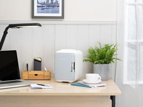 Subcold Classic4 Mini Fridge | 4L | Cooler & Warmer | AC & USB — view 2