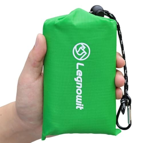 Legnowit Outdoor Pocket Blanket, 140 x 200 cm Waterproof Packable Compact Lightweight Picnic Blanket, Sand Free Beach Mat, Outdoor Tarp for Concert Festival Camping Hiking, Stakes Included (Green)