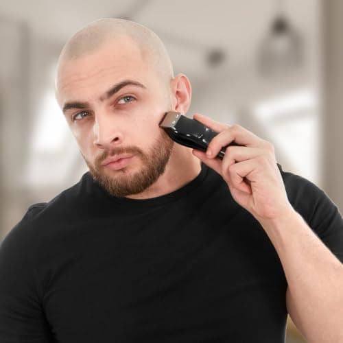 Wahl Mini Pro Battery Powered Men's Beard Trimmer — view 3