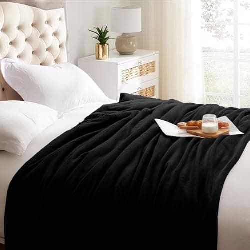 PRIME LINENS Fleece Blanket Reversible Throw for Sofa - Faux Fur Bed Blanket Lightweight Cozy Throw for All Seasons, Perfect for Bed Couch Camping & Travel (Black, 130 x 150 Cm) — view 2