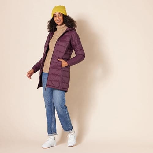 Amazon Essentials Women's Lightweight Water-Resistant Packable Hooded Puffer Jacket (Available in Plus Size), Burgundy, XXL — view 5