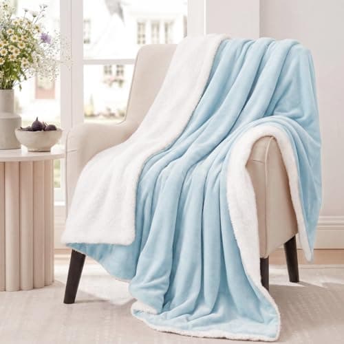 Aisbo Sherpa Fleece Throw Blanket Light Blue - Fluffy Thick Warm Blanket for Sofa Couch Throw Single Size, Solid Microfiber Bed Blanket Soft Throws for Travel, 130x150cm