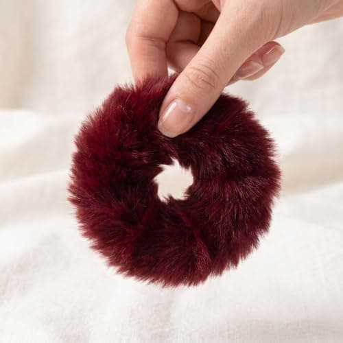 GATHINESS 16pcs Plush Pompom Hair Ties with Soft Plush Exterior and Secure Fit, Versatile Fuzzy Scrunchies and Teens, for Winter and Travel Hair Accessories — view 6