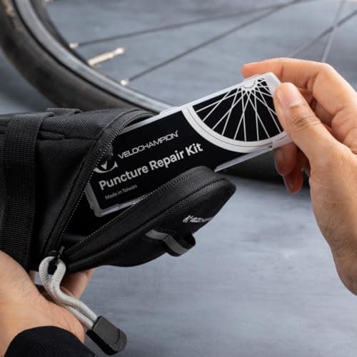 VeloChampion Bike Saddle Bag, 1 Litre Bicycle Travel Bag, Black — view 4