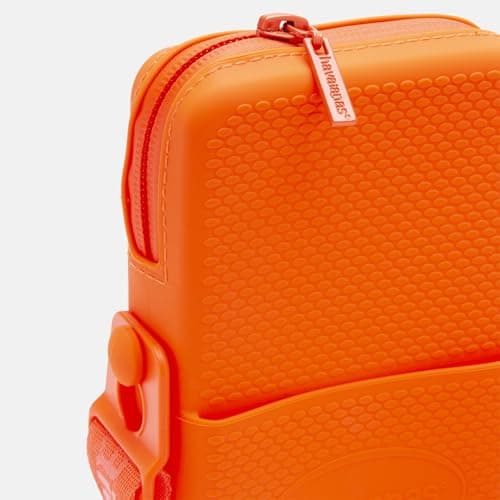 Havaianas - Street Bag, Versatile Waist Bag and Crossbody Bag, Urban Accessory with Silicone Pocket, Adjustable Strap and Safety Closure, Unisex — view 2