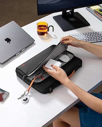 tomtoc Protective Laptop Shoulder Bag for 16'' MacBook Pro M5 Pro/Max 2026 — view 3