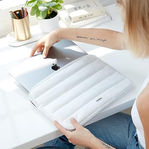 VANDEL - The Original Puffy Laptop Sleeve 13-14 Inch White Laptop Sleeve for Women Carrying Case Cover MacBook Pro 35.6 cm, MacBook Air 13 Inch, iPad Pro 12.9, Dell, Asus, HP — view 4