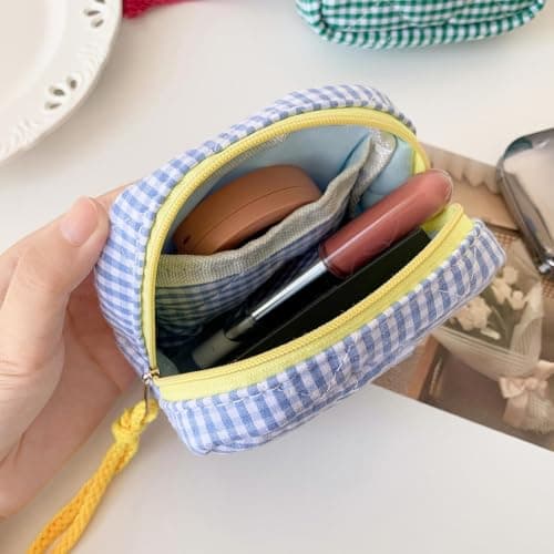 Small Cosmetic Bag Portable Multipurpose Square Check Design — view 4