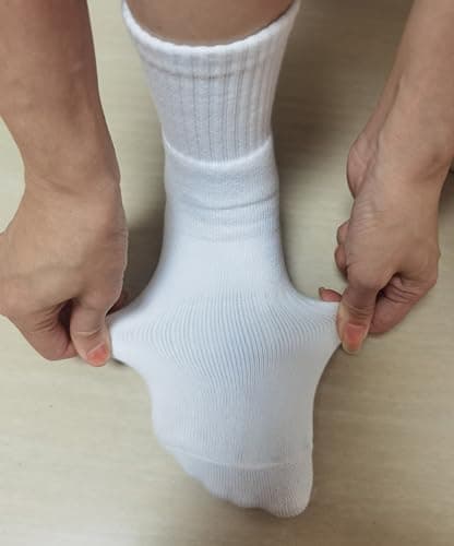 FORMEU Womens Comfy Warm Thick Winter Thermal Socks 3 Pairs Crew Mid Calf Boot Socks Sports Socks Size 4-8 — view 6