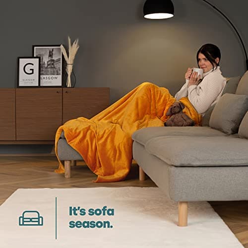 LIVIVO Flannel Fleece Blanket- Super Soft Cosy Cuddly Sofa Throw - Perfect For Bed, Sofa, Travel, Picnic & Camping - Single/Double/King (Ochre, Single) — view 4