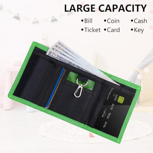 Aucuu Kids Wallet, Cartoon Waterproof Wallet, Trifold Wallets with Football Keychain and Card Slots Lanyard, Travel Document Wallets for Teenagers Boys Girls (Football Green) — view 4