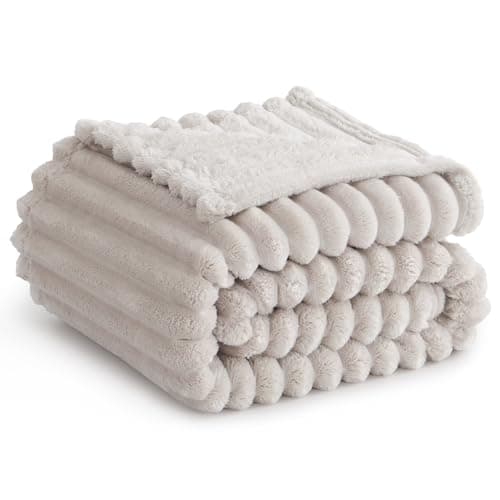 RUIKASI Fleece Throw Blanket for Sofa - Double Fluffy Beige Throws for Sofas Large, Soft Warm Blanket Throw for Couch, Luxury Decorative Ribbed Bed Blanket 150x200cm Twin