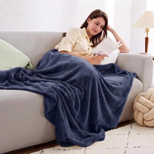 Eulihent Travel Blanket and Pillow 2 in 1 Airplane Blanket Ultralight Compact Foldable Soft Flannel Blanket with Luggage Belt and Backpack Clip for Long Flights, Camping, Car, Business Trips (Blue) — view 3