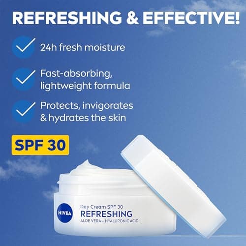 NIVEA Refreshing Day Face Cream SPF 30 (50ml), Hydrating Face Moisturiser with Aloe Vera and Hyaluronic Acid, Moisturiser with SPF for Normal Skin — view 3
