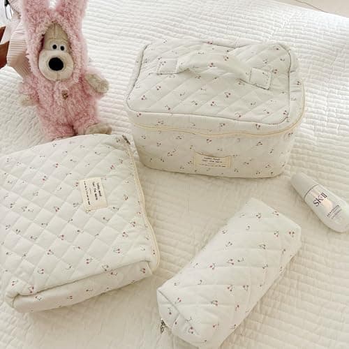 Aucuu 3PCS Coquette Makeup Bag, Quilted Makeup Bag for Women, Floral Cotton Cosmetic Bag Set, Large Capacity Aesthetic Floral Toiletry Bag, Travel Toiletry Bag, Wash Organizer Pouch for Women Girls — view 5