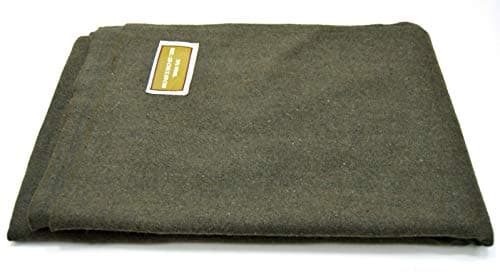 Military Surplus Lightweight Olive Green Wool Blend Blanket | Army Style Camping & Outdoor Blanket | Warm Durable Wool Mix Throw for Hiking, Bushcraft, Travel, Emergency & Survival Gear — view 4