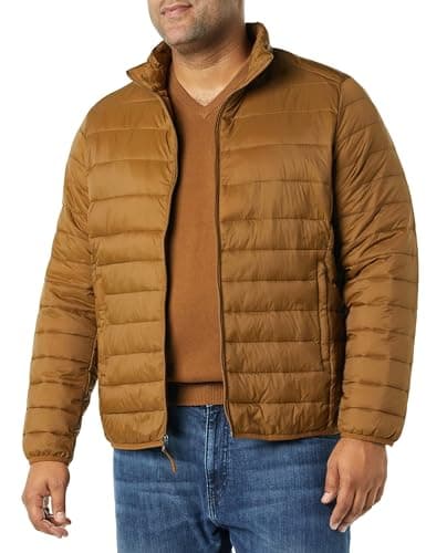 Amazon Essentials Men's Packable Lightweight Water-Resistant Puffer Jacket (Available in Big & Tall), Light Brown, M — view 4