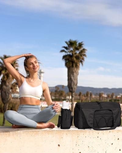 BAGSMART 25L Womens Gym Bag, Shoes Wet Compartment, Sports Duffle for Yoga — view 2