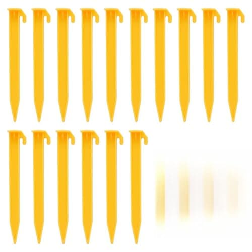 Zquqwa 16 Pcs PlasticTent Stakes, Heavy Duty Beach Tent Pegs, Camping Ground Pegs with Flat Head Hook Design, Lightweight Rustproof Tarp Stakes for Outdoor Beach Shelter, Garden Lawn Anchors