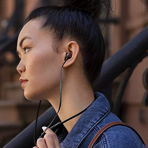 Beats Flex Wireless Earphones – Apple W1 Headphone Chip, Magnetic Earbuds, Class 1 Bluetooth, 12 Hours of Listening Time, Built-in Microphone - Beats Black — view 2
