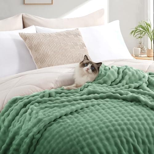 RUIKASI Fleece Throw Blanket for Sofa - Green Double Fluffy Bubble Throws Cozy Blanket with Reversible Design, Twin 150x200 cm — view 6