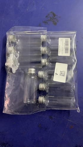Kitnish Plastic Bottles 100ml with Silver Screw Caps, Reusable Bottles with Funnel, Parties & Wedding Favours (10PCS) — view 2