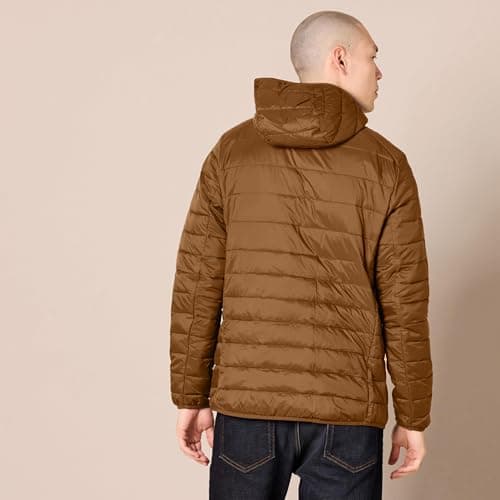 Amazon Essentials Men's Lightweight Water-Resistant Packable Hooded Puffer Jacket, Light Brown, M — view 3