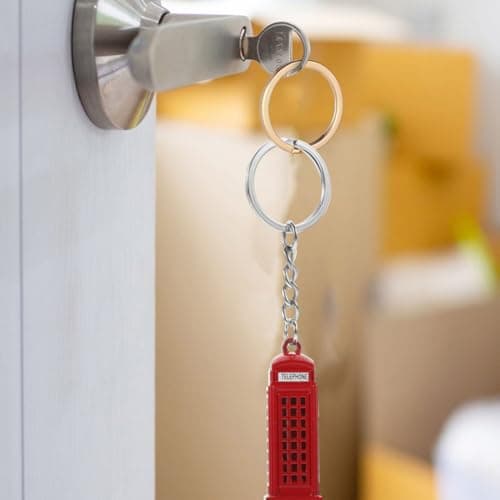 EXQUIMEUBLE 2pcs London Souvenirs Keyrings Featuring Metal Telephone Booth Keychains Made of Zinc Alloy, Compact and Lightweight Car Key Holders as Stylish Travel Souvenirs or Elegant Presents — view 4