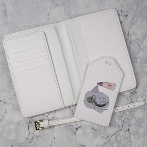 Azeeda 'Bug with Spray' Passport Travel Set - White (PA00035073) — view 5