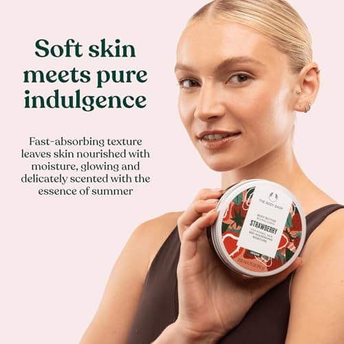 Strawberry Treats Gift Set, 2-Piece Full-Size Body Care (Worth £10.5) — view 2