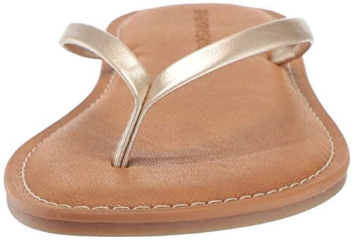 Amazon Essentials Women's Thong Sandal, Gold, 8 — view 2