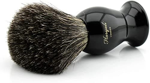 Haryali London, 5-Pcs Wet Shaving Kit | Cut Throat Razor, Black Badger Hair Shaving Brush, Leather Strop, Shaving Soap, Shaving Bowl | Classic Shaving Kit for Men | Traditional Wet Shave Set — view 3
