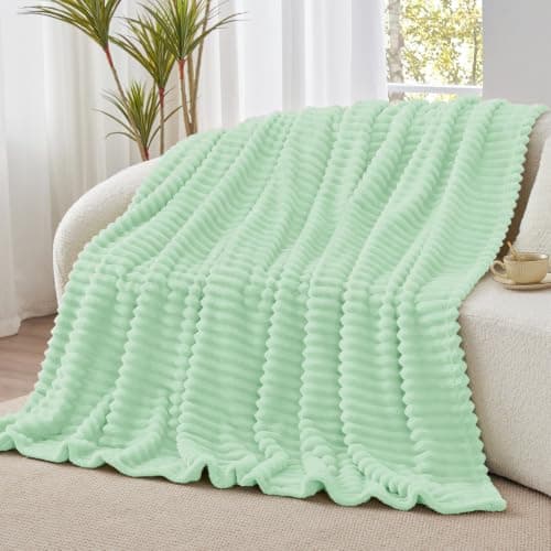 BEDELITE Fluffy Fleece Blanket Cosy Soft Throw, 127x152 cm, Mint Green — view 6