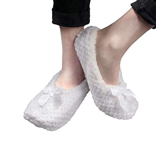 BambooMN Soft Touch Warm Cozy Fuzzy Non-Slip Lined Slip-On Slippers Socks for Adult Women, Indoor Travel House Slippers, 3 Pairs, White, Small — view 2