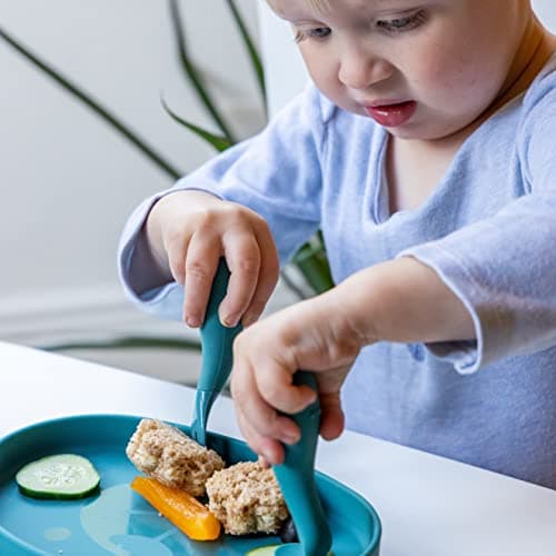 TUM TUM Silicone Baby Cutlery with Travel Case - Baby Spoon & Fork Set - Designed with Feeding Specialist - Baby Led Weaning Utensils - Dishwasher, Steriliser Friendly - BPA Free - 6m+, Blue — view 5