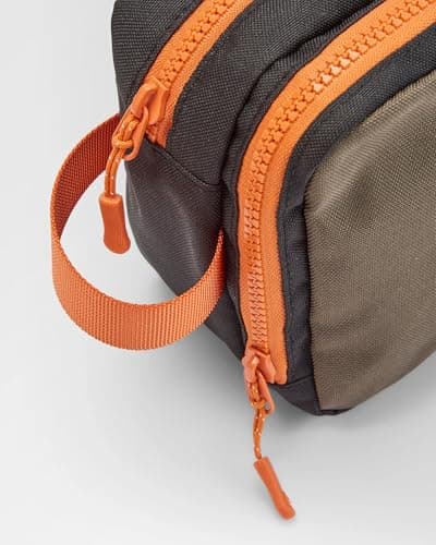 Passenger Recycled Travel Wash Bag (True Black/Khaki) — view 3