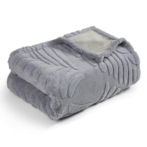 Baodan Waterproof Dog Blanket, 73x100cm Washable Fleece Pet Blanket for Dogs, Fluffy Puppy Blanket Warm and Soft Pet Throw for Bed Couch and Sofa, Grey