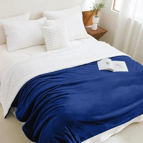 Casabella Sherpa Fleece Blanket - Blankets and Throws for Sofa Bed - Thick Warm Throw Blanket for Queen Bed - Soft Fluffy Bedding, Travel Accessories - Queen, Teal, 200X220cm — view 4