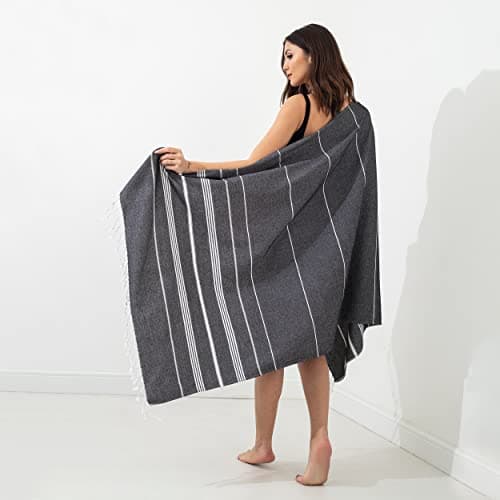 Turkish Beach Towel - 100x180cm Large Turkish Hammam Peshtemal Towel - Super Absorbent, Quick Dry, Sand Free, Lightweight, Compact Towels for Swimming, Bath, Yoga Gym, Sauna and Travel (Black) — view 2