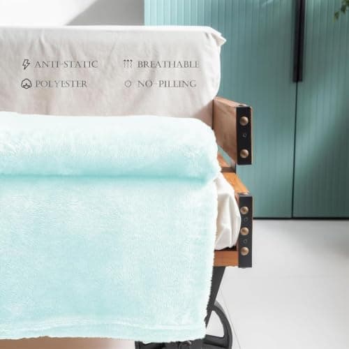 Exclusivo Mezcla Large Plush Fleece Blanket for Sofa Couch, Mint Green — view 4