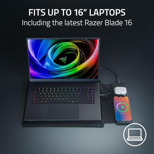 Razer Laptop Sleeve 16" - with Wireless Charging - Two MagSafe-Compatible Zones for Phone and Earbuds - Up to 15 W Fast Charging -Padded Interior - Lightweight Polyester Weave | Black — view 4