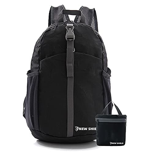 mefound Waterproof Lightweight Backpack for Men Women, 20L Small Foldable Rucksack for Travel, Cabin Size Daypack for Hiking Work School, Compact Water Resistant Bag with Bottle Holder