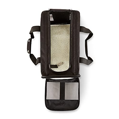 Amazon Basics Dog and Cat Carrier, Soft Sided Pet Travel Carrier for Cat and Dog, Black, Medium, 42 cm L x 27 cm W x 28 cm H — view 5