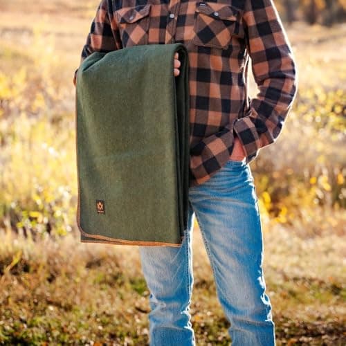 Arcturus Military Wool Blanket - 4.5 lbs, Warm, Heavy, Washable, Large 64" x 88" - Great for Camping, Outdoors, Survival & Emergency Kits (Olive Green) — view 6