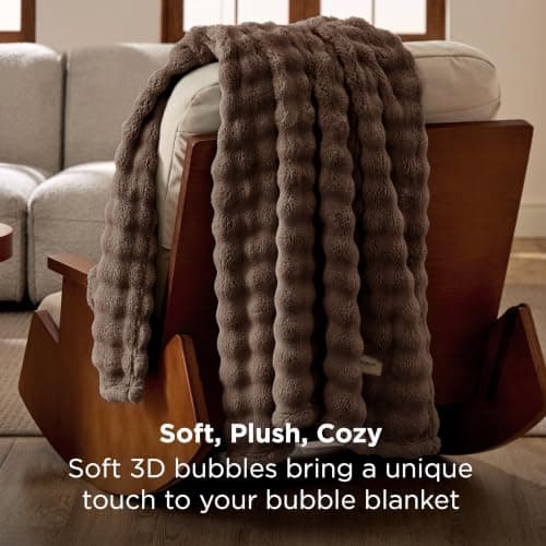 Bedsure Bubble Fleece Throw Blanket - Lightweight, Camel Brown, 130x150cm — view 4