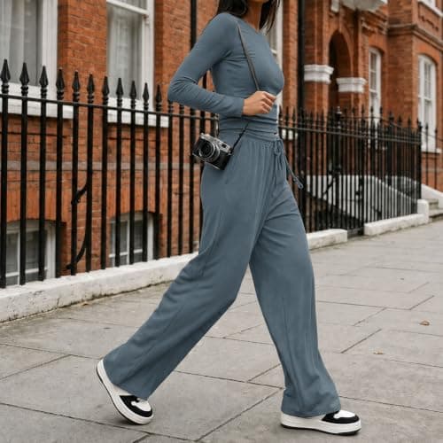 Womens Travel Outfits Two Piece for Airport and City Breaks — view 4