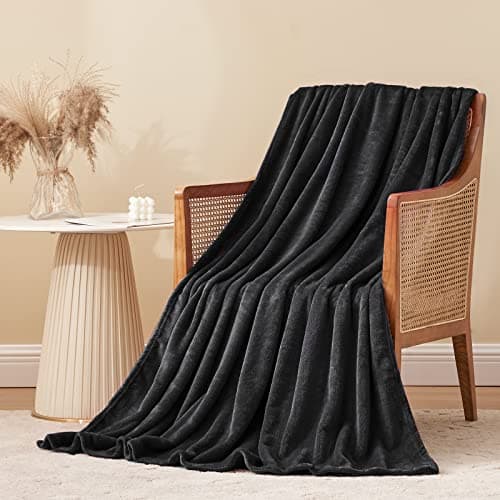 Aisbo Black Throws Blanket for Sofas - Single Fluffy Blanket Bed Throw Fleece, Warm Soft Flannel Blanket for Couch, 130x150cm — view 2