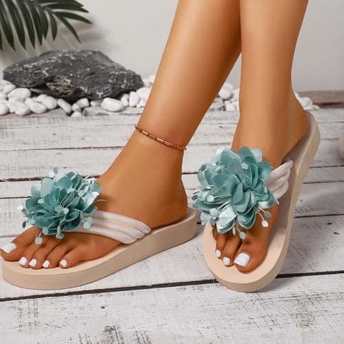 Women's Flat Sole Flip Flop Sandals for Beach and Casual Summer Wear, Lightweight EVA Slide Slippers with Cushioned Comfort for Indoor and Outdoor Use (Mint Green, 6) — view 5