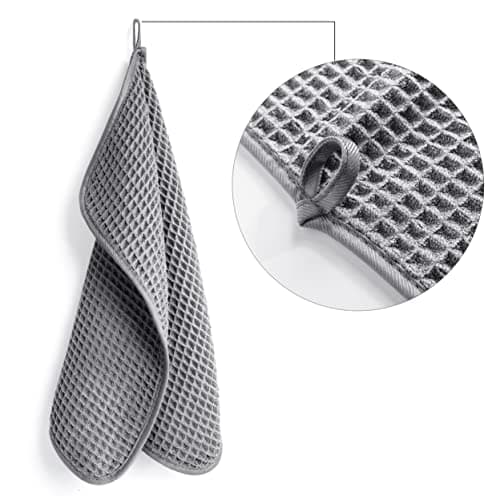 POLYTE Microfibre Lint Free Washcloth Face Towel, 33 x 33 cm, 4 Pack (Grey, Waffle Weave) — view 2